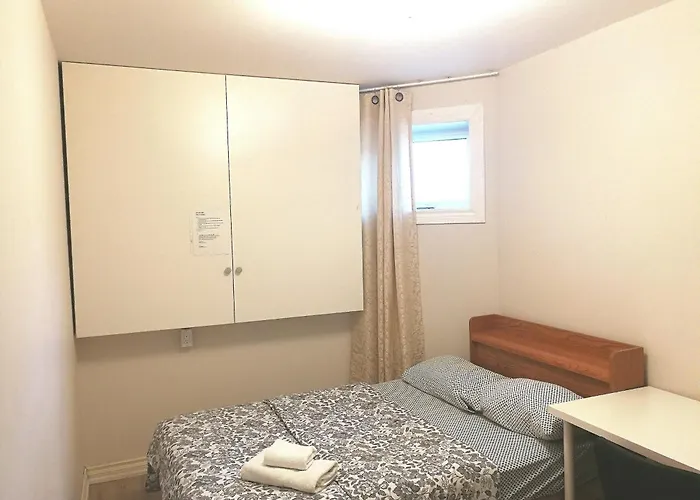 Soho, Comfortable With Free Parking Spot On Basement