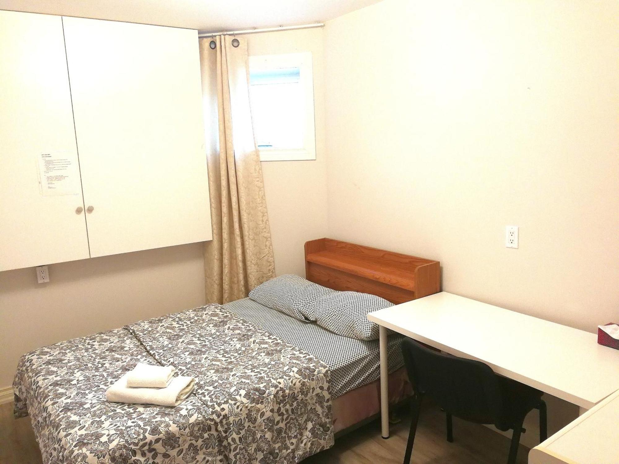 Homestay Soho, Comfortable With Free Parking Spot On Basement *